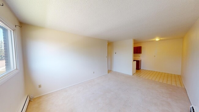 Photo du bâtiment - 9656 Hillcrest Dr