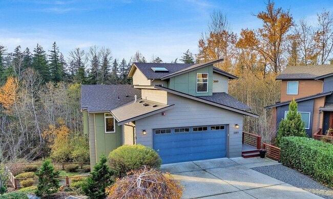 Foto del edificio - Beautiful Custom 4-bedroom 2.5 bath home. Barkley Neighborhood!