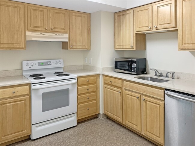 Foto del edificio - 1728 Beacon St