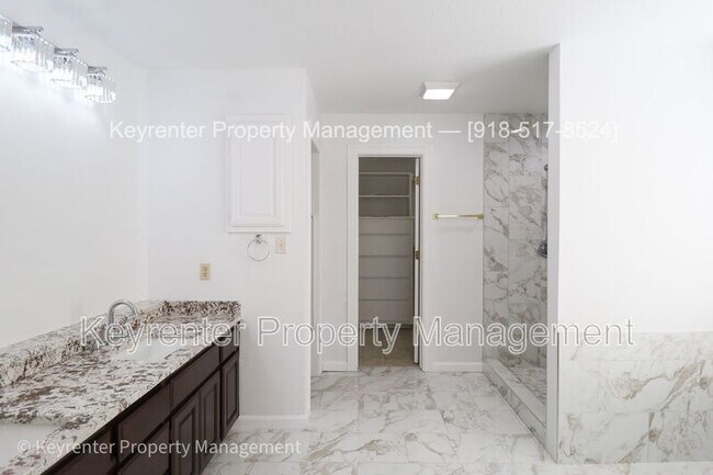 Foto del edificio - 10116 S Fulton Ave