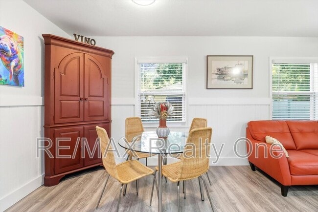 Building Photo - 750 NE 2nd Ave