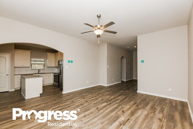 Foto del edificio - 1148 Wheatfield Ln