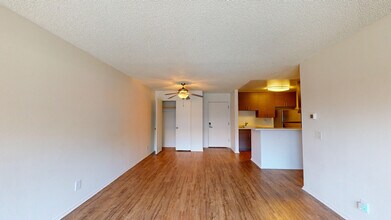 Interior Photo - Huntington Vista