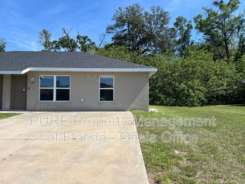 Foto del edificio - 2241 NE 78th Ln
