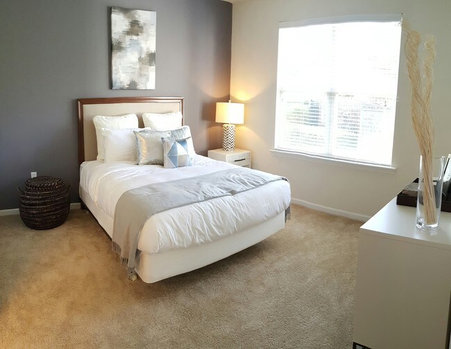 Harbor Village at the Commons Rentals Wakefield, RI