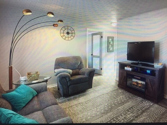 Building Photo - 1401 Spear Ave