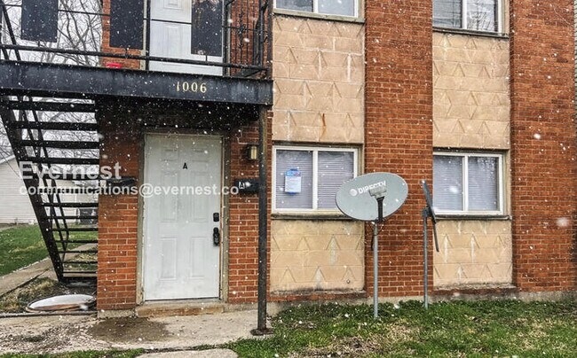 Building Photo - 1006 E 15th Ave