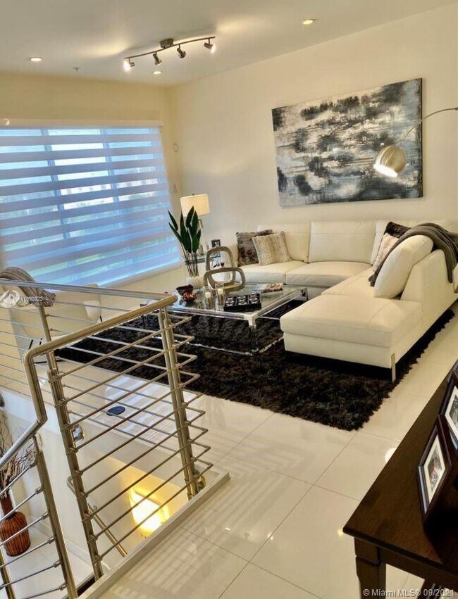 Foto del edificio - 10346 NW 64th St
