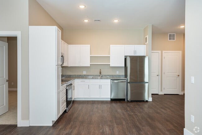 2BR, 2BA - 1,073SF - Kitchen - Prose at Painted Prairie
