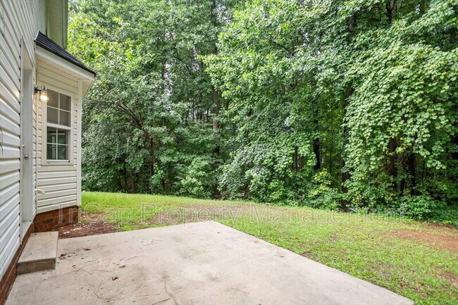 Foto del edificio - 120 Arbor Glen Ct