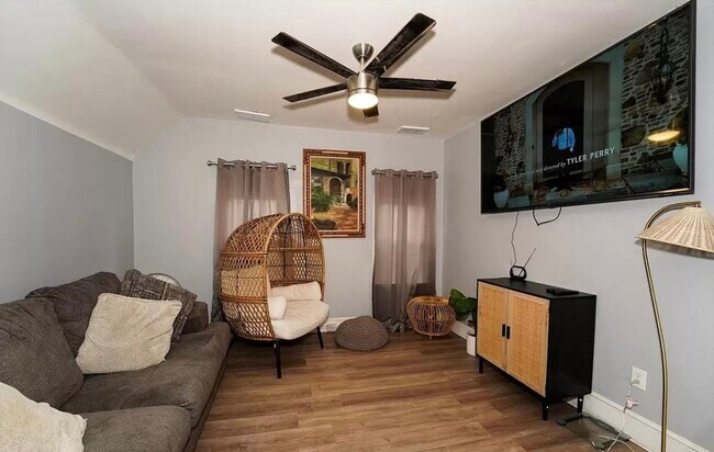 Living Room - 3647 W 47th St