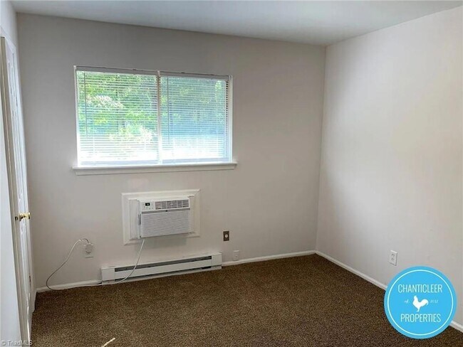 Foto del edificio - 210 Woodnell St