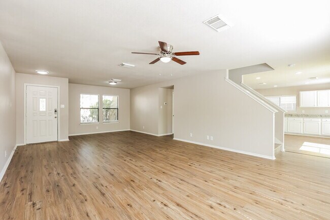 Building Photo - 10218 Sandbrook Hill
