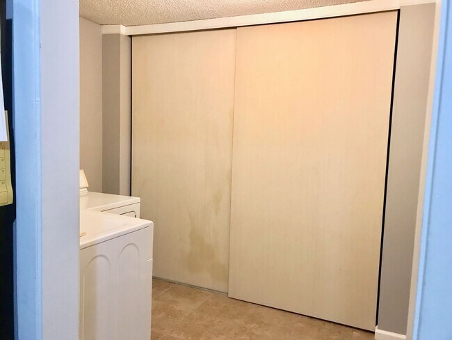 Foto del edificio - 3 Bedroom, 1.5 bath home close to Fort Polk