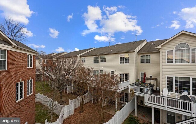 Foto del edificio - 43407 Briar Creek Terrace