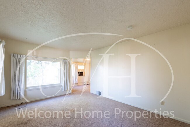 Foto del edificio - 120 SE 2nd St