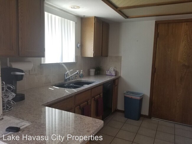 Foto del edificio - 2 br, 2 bath House - 725 Mohican Dr