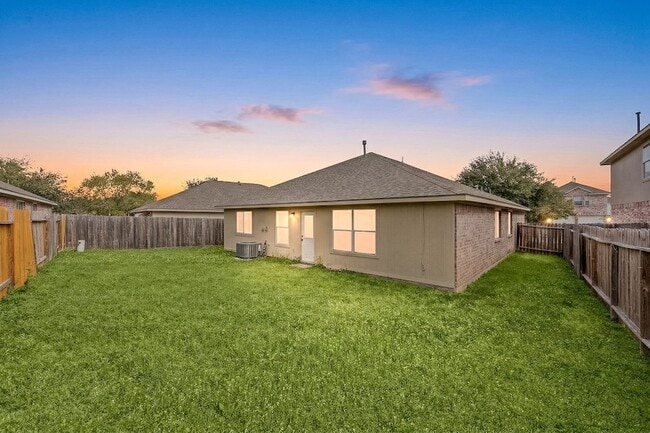 Building Photo - 29123 Foxingham Cir