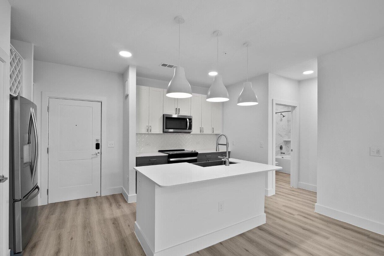 Lenox Katy Crossing Apartments in Katy, TX