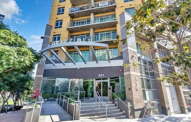 Foto del edificio - Downtown Views from Cortez Hill! Tall Ceil...