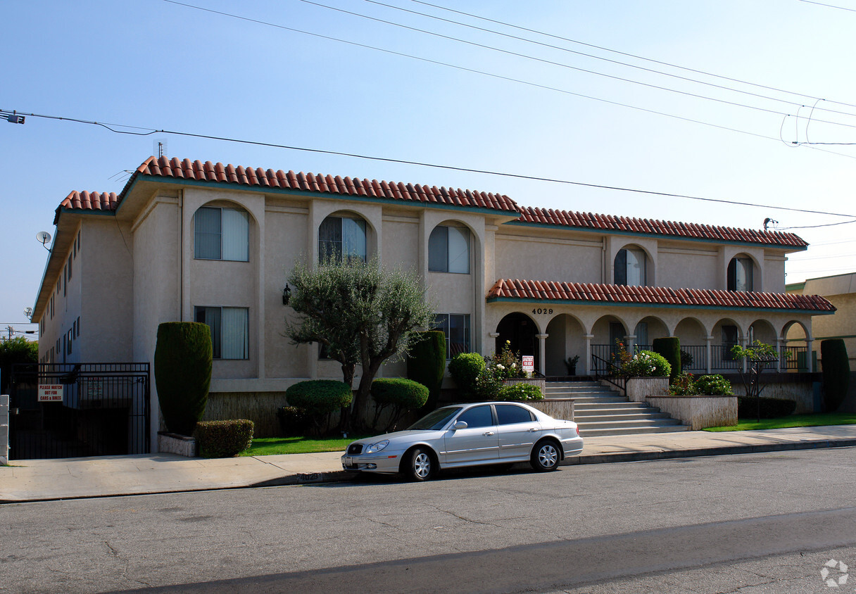 Primary Photo - 138th Street Apartments