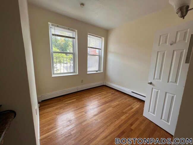 Building Photo - 49 S Huntington Ave