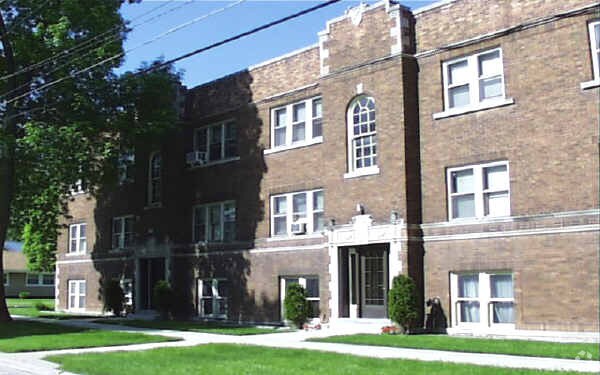 Primary Photo - 3730-3734 Park Ave