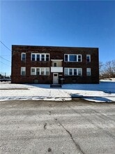 Building Photo - 16 N Richview Ave