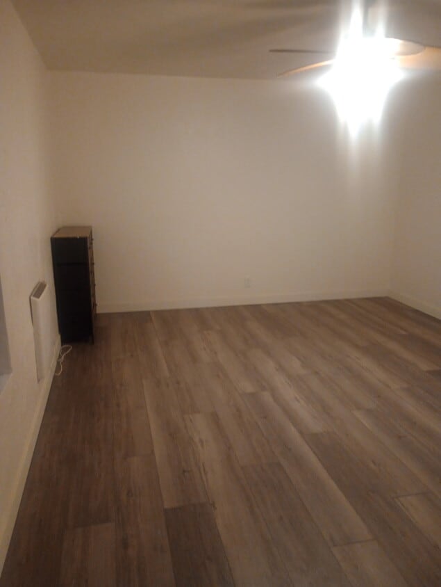 Building Photo - 110 N 300 E