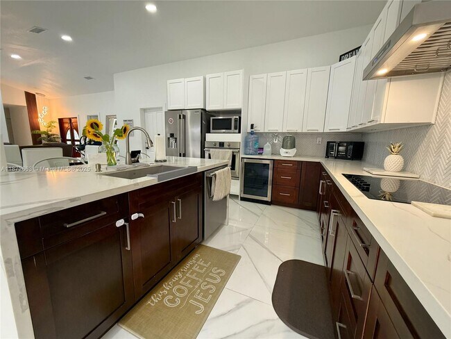 Foto del edificio - 14550 SW 166th Ter