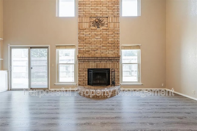 Building Photo - 2501 Patti Pl