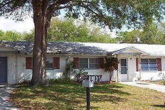 Building Photo - 830 Highland Ave