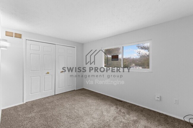 Foto del edificio - 5 King Arthur Ct