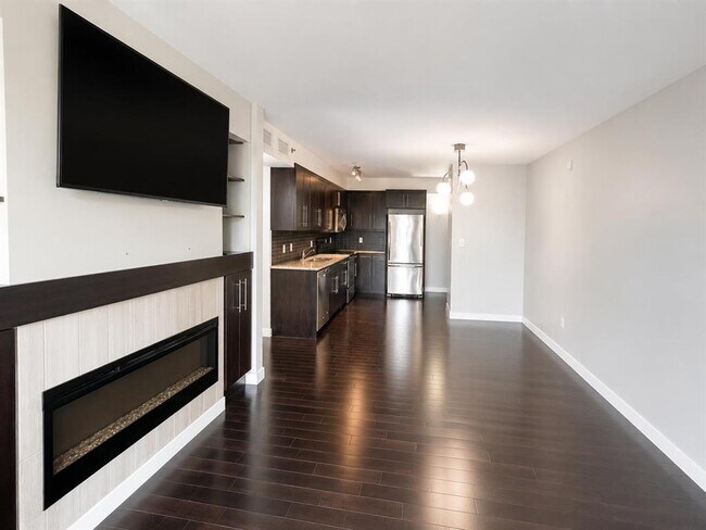 Photo du bâtiment - 235 Bridgeland Dr S