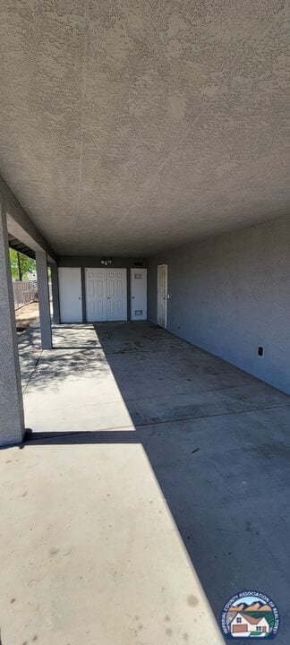 Building Photo - 501 E Alamo St