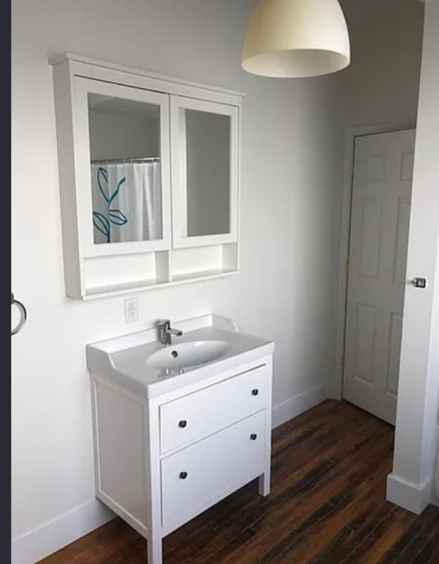 Building Photo - 1417 Kemper St