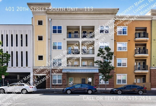Building Photo - 401 20th St S