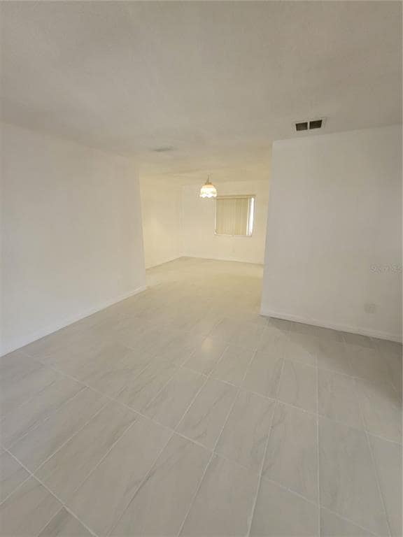 Building Photo - 4825 SQUIRES Dr