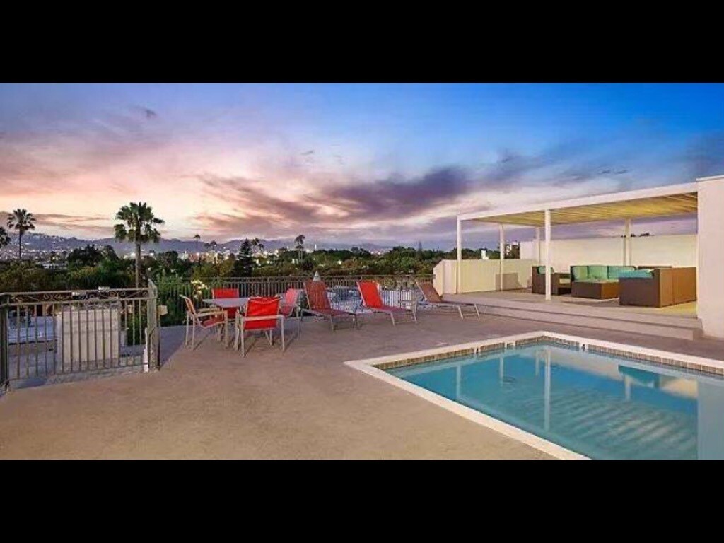 Foto principal - 6151 Orange St