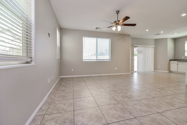 Building Photo - 3164 Varenna Ridge Ave