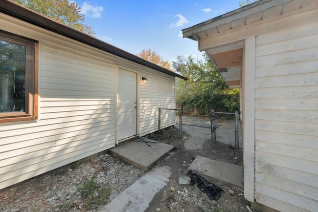 Building Photo - COMING SOON!!!Newly remodeled ranch home