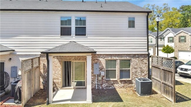 Building Photo - 1186 Arrowlake Rd