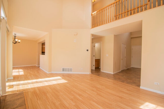 Building Photo - 2891 Belle Ln