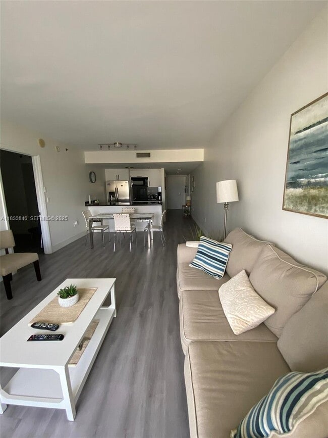 Foto del edificio - 1850 S Ocean Dr