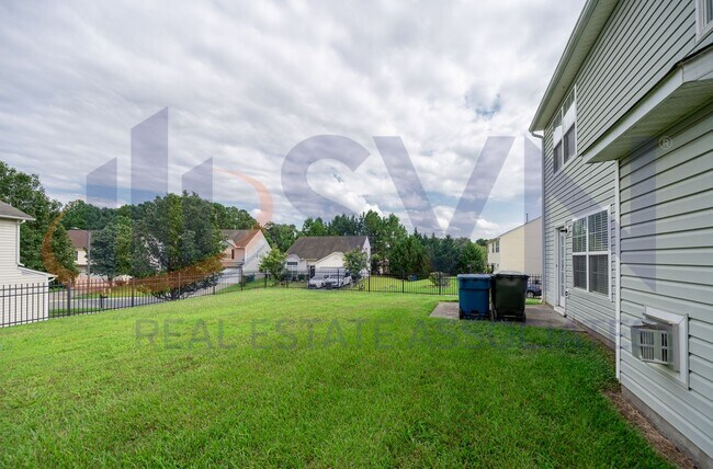 Building Photo - Spacious 3-Bedroom Home in Northeast Durham!