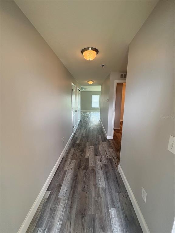 Foto del edificio - 4167 Sand Ridge Blvd