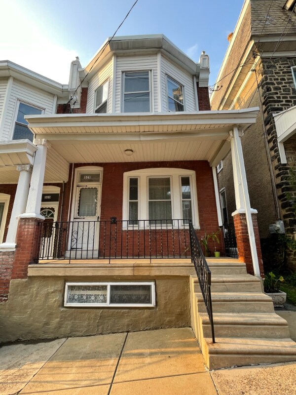 Building Photo - 325 Dawson St