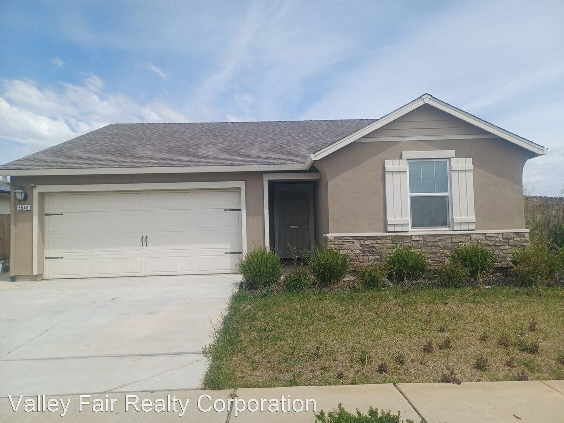 3 br, 2 bath House 5549 Glowhaven St House for Rent in Linda, CA