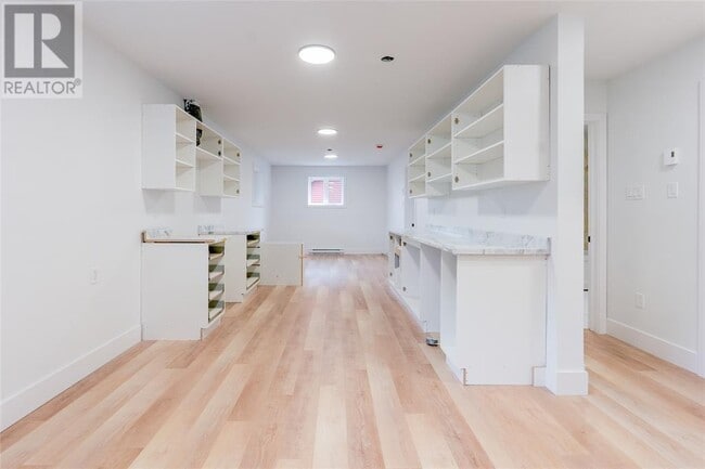 Building Photo - 8 Briens Rd