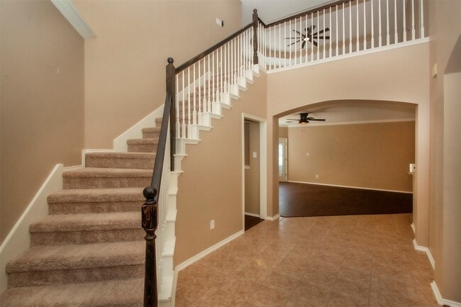 Building Photo - 3412 Pueblo Dr